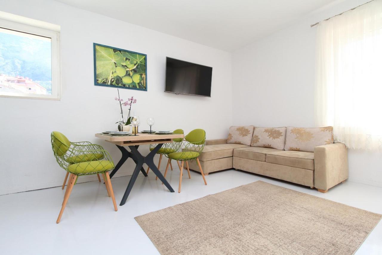 Kike Apartment