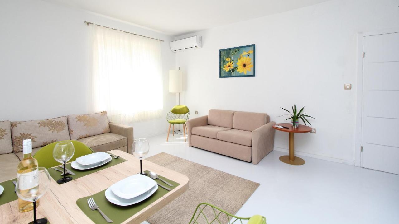 Apartment Kike Makarska
