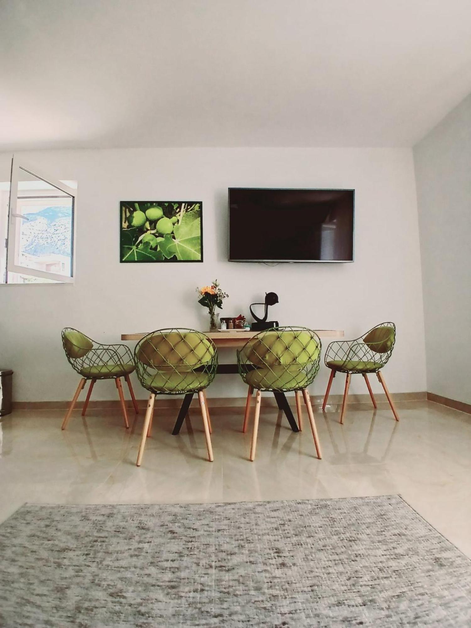 Kike Apartment *